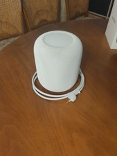 Apple HomePod 2. Generation Smart Lautsprecher, weiß