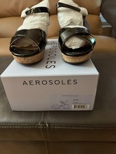 BRAND NEW IN BOX   Aerosoles Cosmos Black Patent Faux Leather