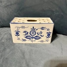 Delft Style Blue Onion Flower Brick Blue & Floral Frog Ceramic Vase