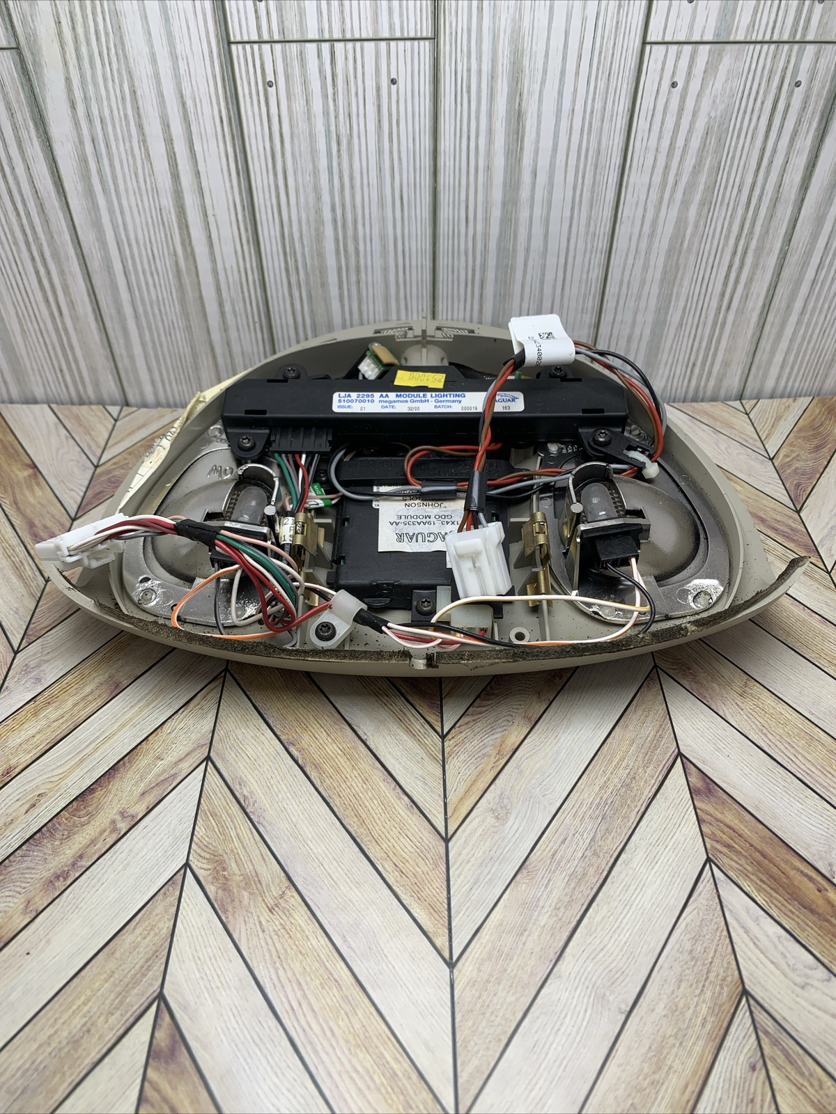 Picture 5 of 6