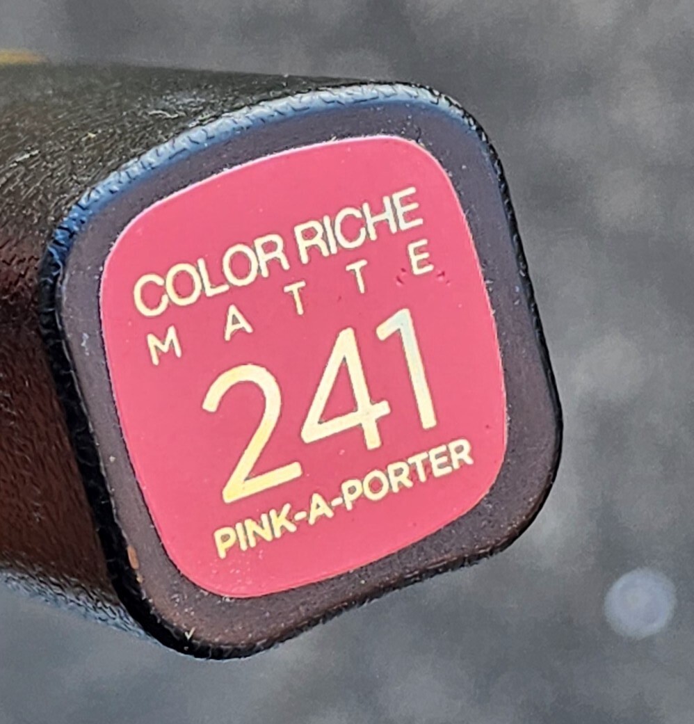 L'oréal Paris Pink 2 X L'oreal Paris Color Riche Matte Lipstick - 241 A Porter - Image 3