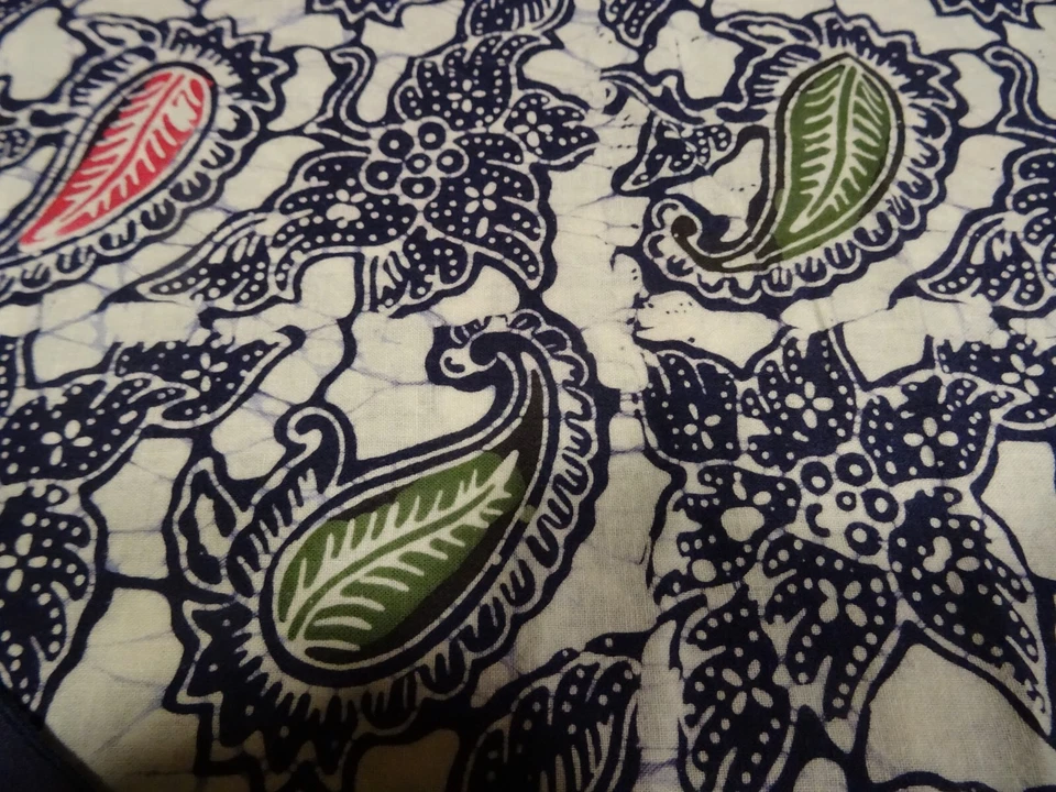 coton 2m,15x0,98  tenture ,vieux mur rideaux sari  batik les arabesques  bleues - Photo 3/4