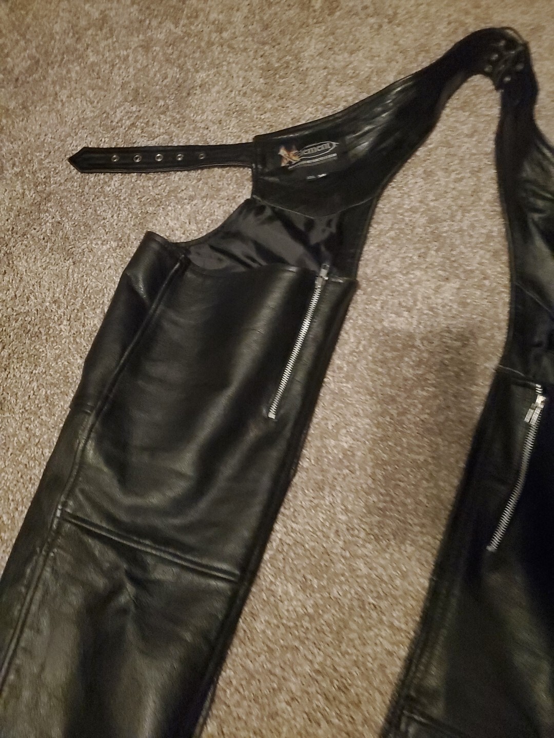 Picture 3 of 4