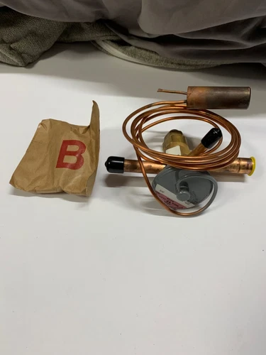 New ERS -1/4 -C . 3/8 x 1/2 ODF Solder w/ Strainer. Sporlan valve