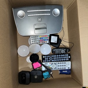 LOT - Very Random Electronics - damaged missing PARTS OR REPAIR-
