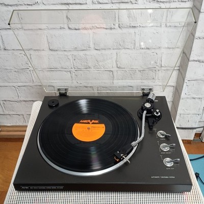 TOSHIBA Aurex SR-230 Belt Drive Semi-Auto Record Player 50Hz Compatible