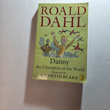 Danny the Champion of the World Roald Dahl Puffin Paperback Quentin Blake