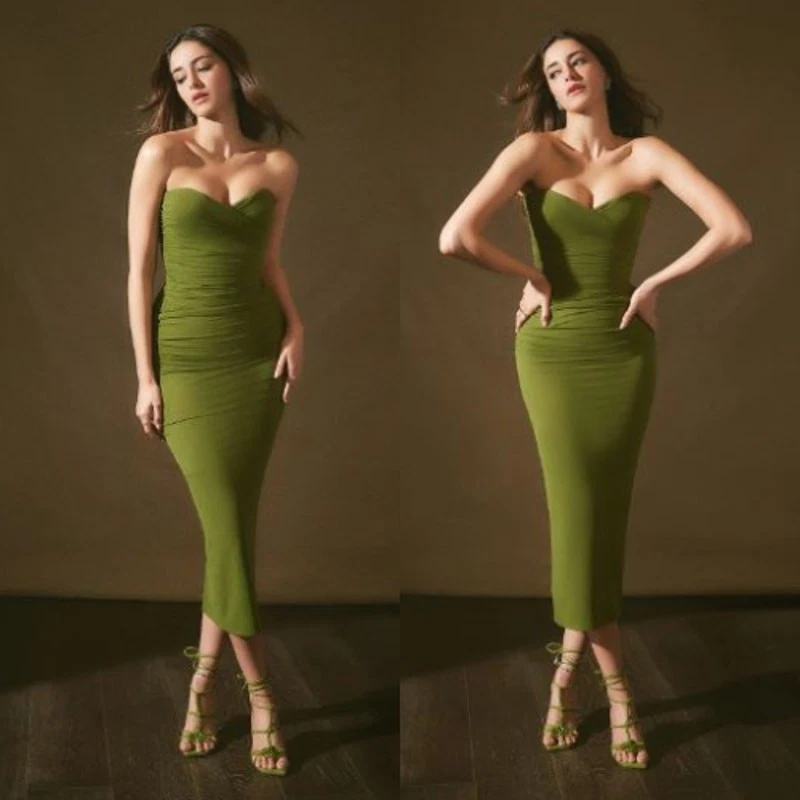 Alex Perry | Vestido acanalado sin tirantes en helecho EE. UU. 0  Foto 3 de 4