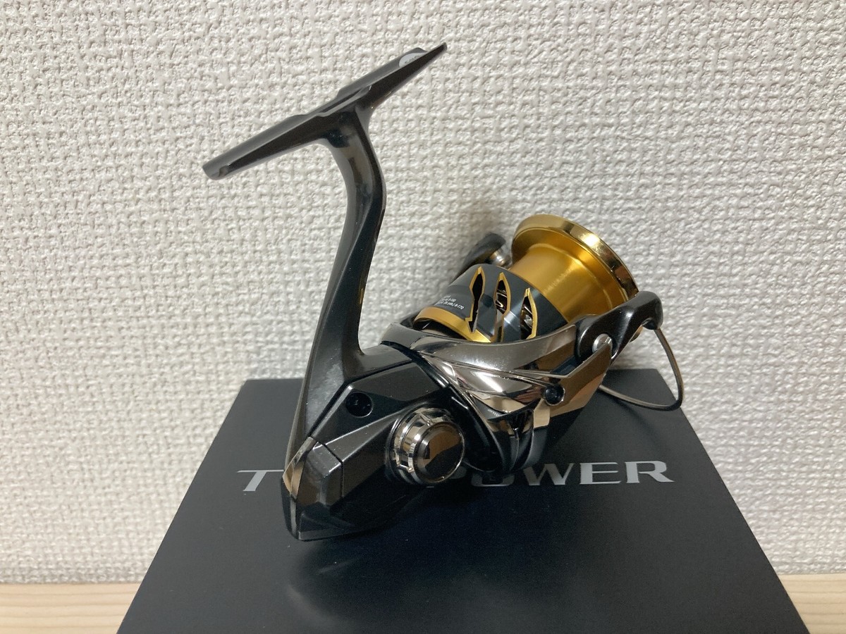 Spinning Reel 20 TWIN POWER C3000 Gear Ratio 5.3:1 Fishing
