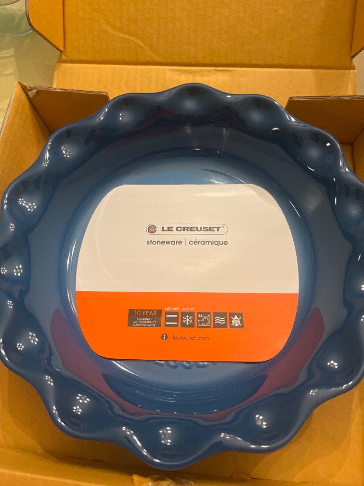 Le Creuset Round Pie Dish Casserole Scalloped Blue Marseille 23cm eBay