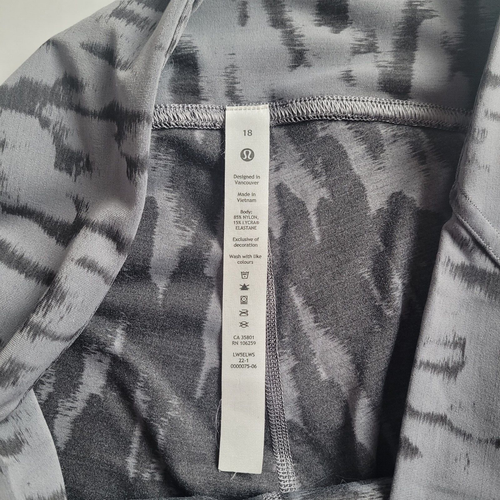 Lululemon InStill High-Rise Tight 25" ThreeD Camo Jacquard Grey Black Sz 18 - Picture 7 of 8