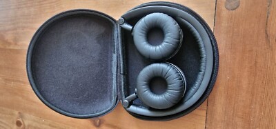 Mercedes Benz Wireless Headphones AKG P104 | eBay UK