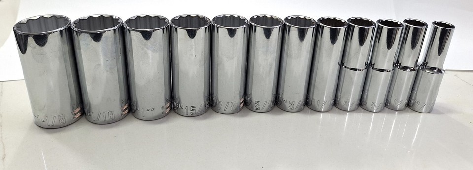 Craftsman 1/2in. Drive Socket Set 12 point Deep and Stand. SAE/ Metric ...