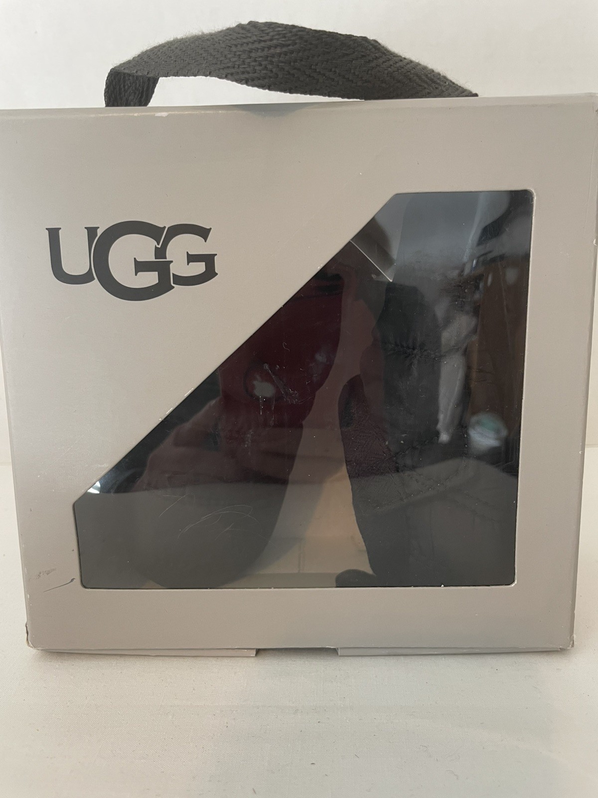 Us Size 4/5 New In Box