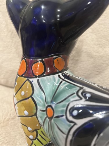 Talavera Pottery Chihuahua Dog Mexican Folk Art Hand Painted 10"L X 8"H SIGNED - Picture 11 of 18