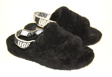 UGG Women  s size 7 Fluff Yeah Slide Slippers Black With Strap See Measurements