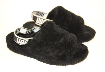 UGG Women s size 7 Fluff Yeah Slide Slippers Black With Strap See Measurements