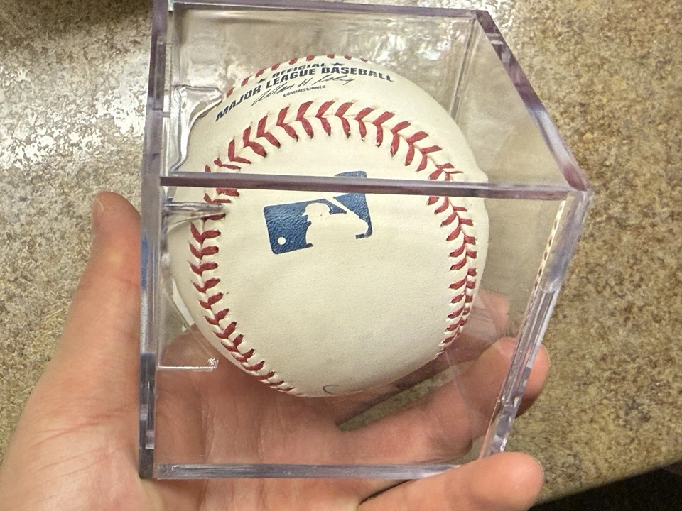 费尔南多·瓦伦苏埃拉签名亲笔签名棒球 OMLB 带真品证书 — 第 3/4 张图片