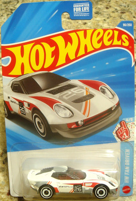 2026 HOT WHEELS HW FAN DRIVEN #4/5 WHITE EL SEGUNDO COUPE