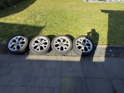 Ford 19 Zoll Alufelgen 5x108 Kuga Titanium S 8x19 ET52,5 Original Reifen 
