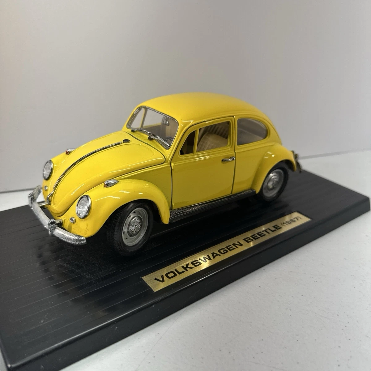 Road Legends 1:18 Diecast & Toy Volkswagen Vehicles for sale | eBay