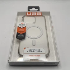 Urban Armor Gear UAG Pathfinder MagSafe Case for iPhone 15 Pro Max - CLEAR