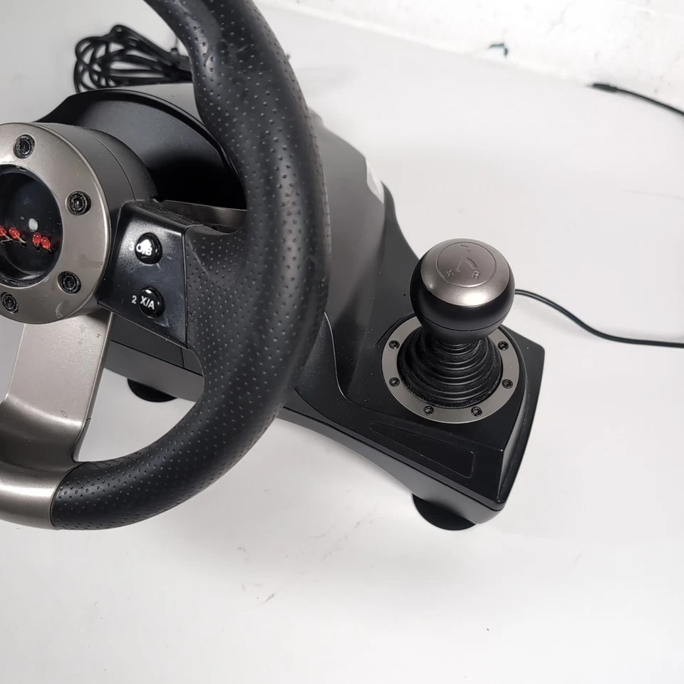 Subsonic Superdrive Drive Pro GS700 Wheel & Pedals NO COSMETIC BADGE Working - Image 3 of 4