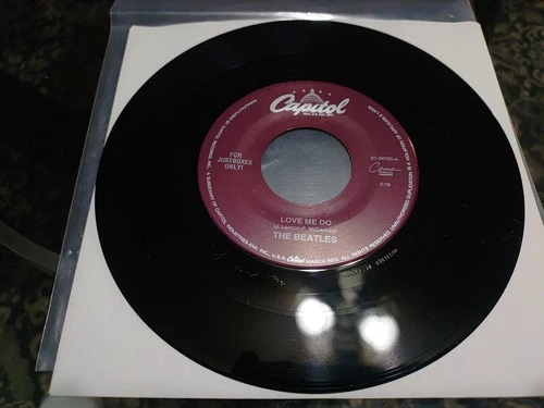 Beatles LOVE ME DO 1992 Capitol Cema Jukebox Black Vinyl 45 rpm single NM