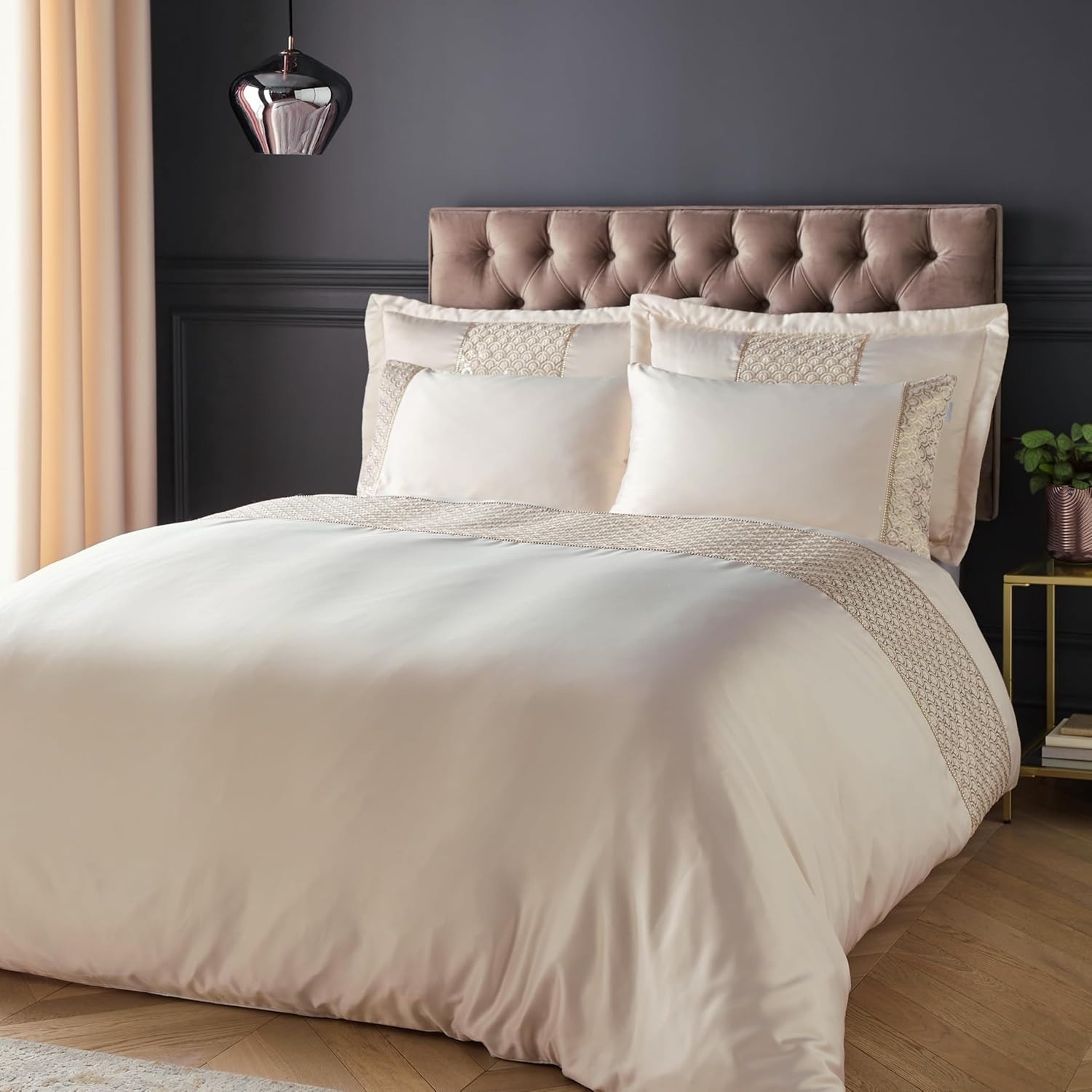 Deco Sequin Duvet Cover Set - Image 4
