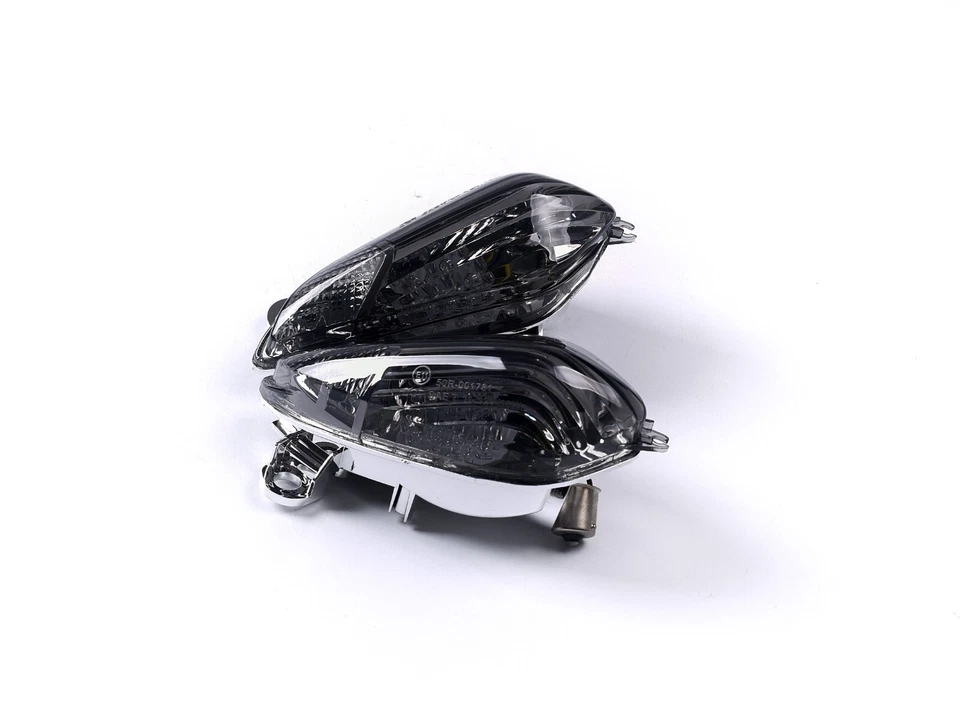 Lente de humo con señales de giro delanteras LED para Honda 2008-2016 CBR1000RR Foto 3 de 4