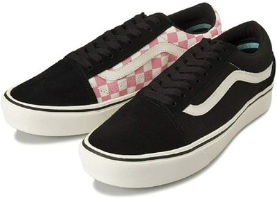 vans comfycush old skool all black