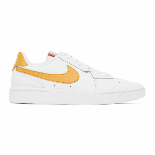 nike court blanc sneaker red