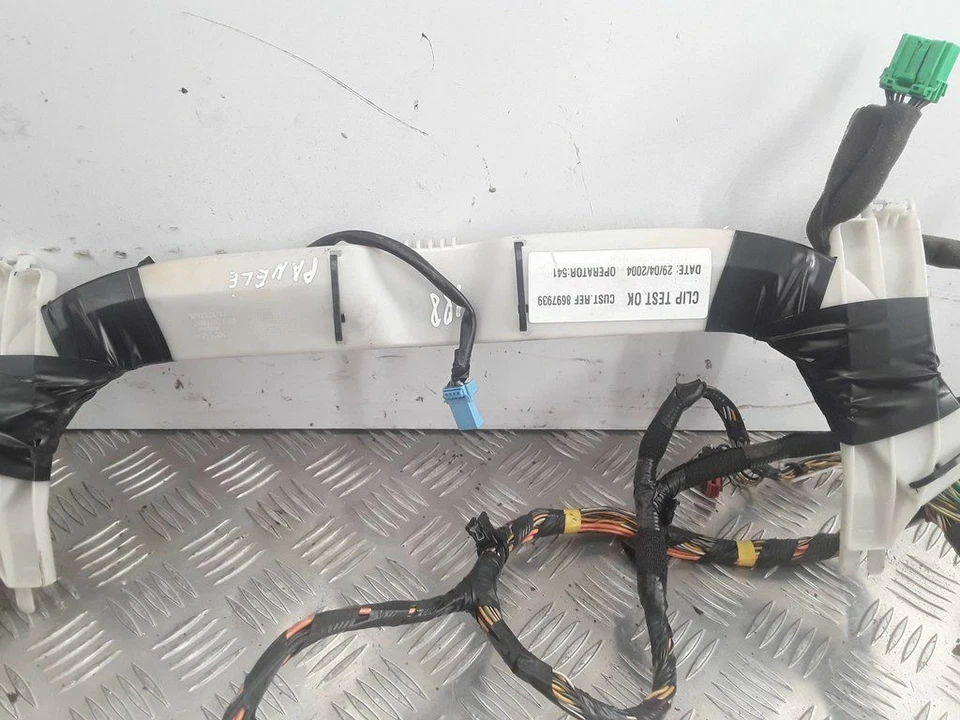 Volvo S40 2005 Diesel Wiring Harness Wiring Kit Instrument Cluster Cockpit VEI30661 - Image 3 of 4