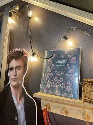 VERY RARE 20th Anniversary TWILIGHT Stephenie Meyer Signed Autograph Print