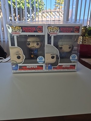 Funko Pop! Stranger Things 2-Pack - Shop Exclusive Joyce and Hopper w Protector