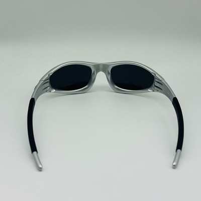 Vintage Oakley Straight Jacket 99 Muzm OO9505 Silver Frames/Black