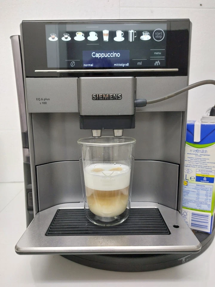 Siemens EQ.6 plus s100 Espresso- und Kaffeevollautomat - Metallic (TE651509DE) - Bild 4 von 4