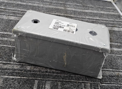 nVent HOFFMAN E4PBXM Extra Deep Pushbutton Enclosure Type 12, 4PBx22.5mm Gray 