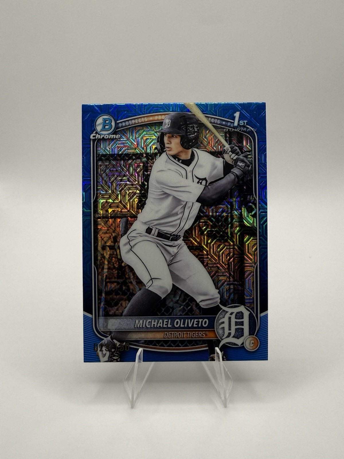 2025 Bowman Draft Michael Oliveto 1st Chrome Blue Mojo Refractor /150 Tigers