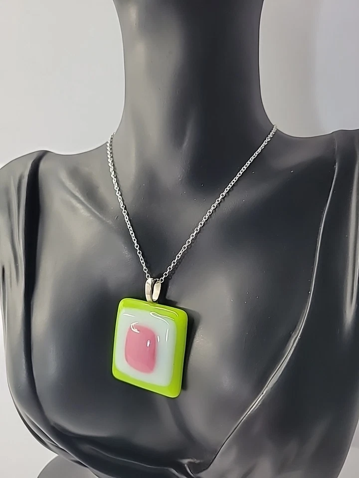 Collar Colgante Vintage Verde Blanco Rosa Cuadrado Tono Plata Joyería Disfraz Foto 4 de 4