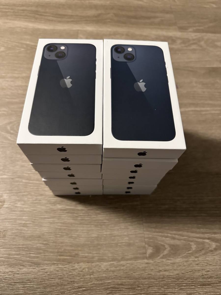 Apple iPhone 13 - 128 GB - Midnight (Straight Talk) for sale