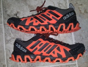 adidas incision trail