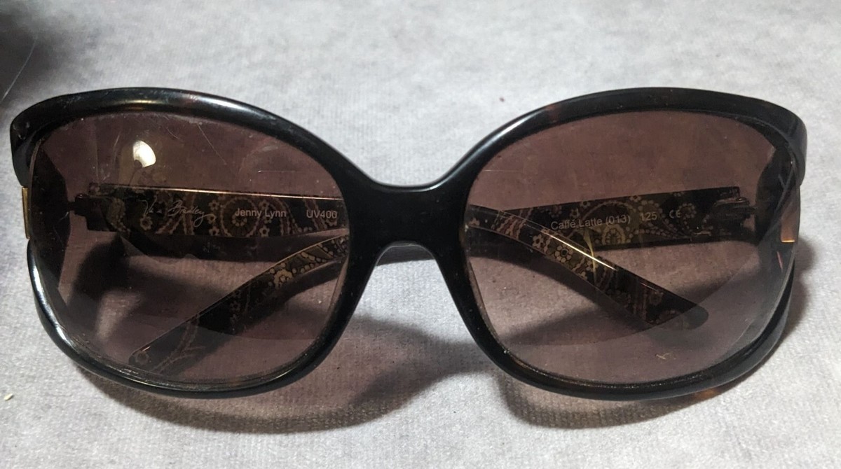 Vera Bradley Jenn Lynn Caffe Latte Paisley Sunglasses | eBay