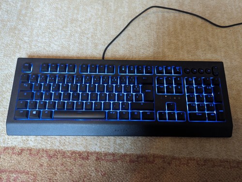 Calvier Razer Cynosa V2 rétroéclairé AZERTY Français - Photo 4/8