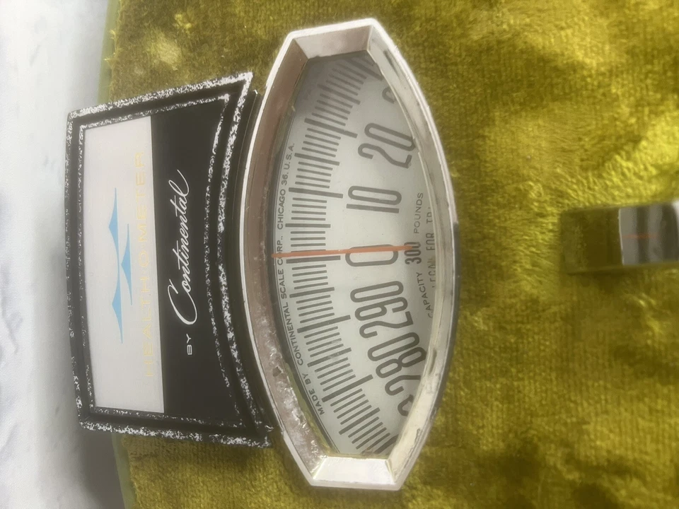 Rare Vintage 1950s Health-O-Meter Continental Yellow Bathroom Scale MidCentury - Image 4 of 4