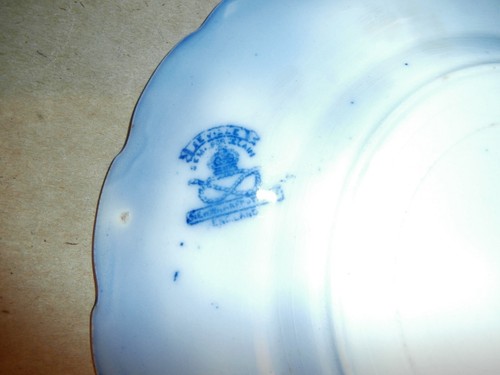 Antique Flow Blue 9" Plate New Wharf Pottery England - Picture 3 of 4