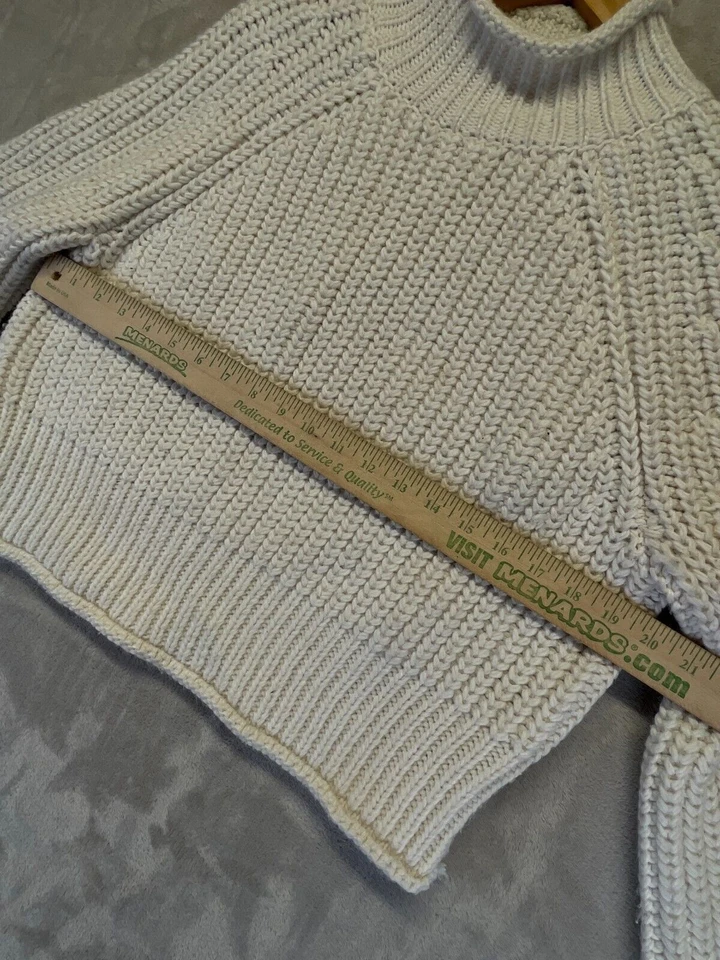 H&M Chunky Knit Crop Sweater Women's Size M Ivory Mock Neck Long Sleeve - Image 3 of 4