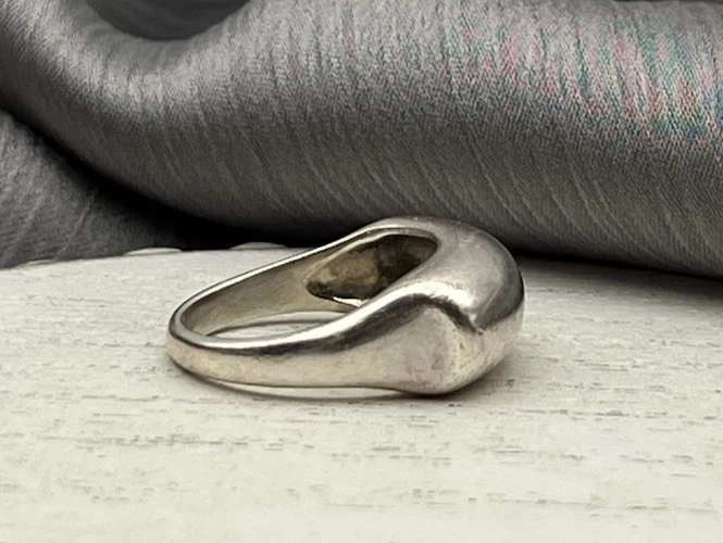 Anillo KABANA Plata Esterlina Curvado Redondeado Cúpula Banda 6.51G / Talla 7 Foto 2 de 4