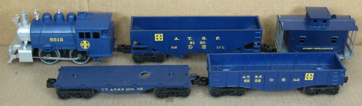 Lionel 8512 Santa Fe 0-4-0 Steam Engine w/cars *DC ONLY* O-Gauge