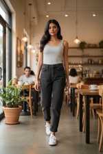 Urban Outfitters BDG High Rise Mom Jeans Black Wash Women's 27